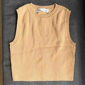 Zara Sleeveless Knit Tank Top in Peach
